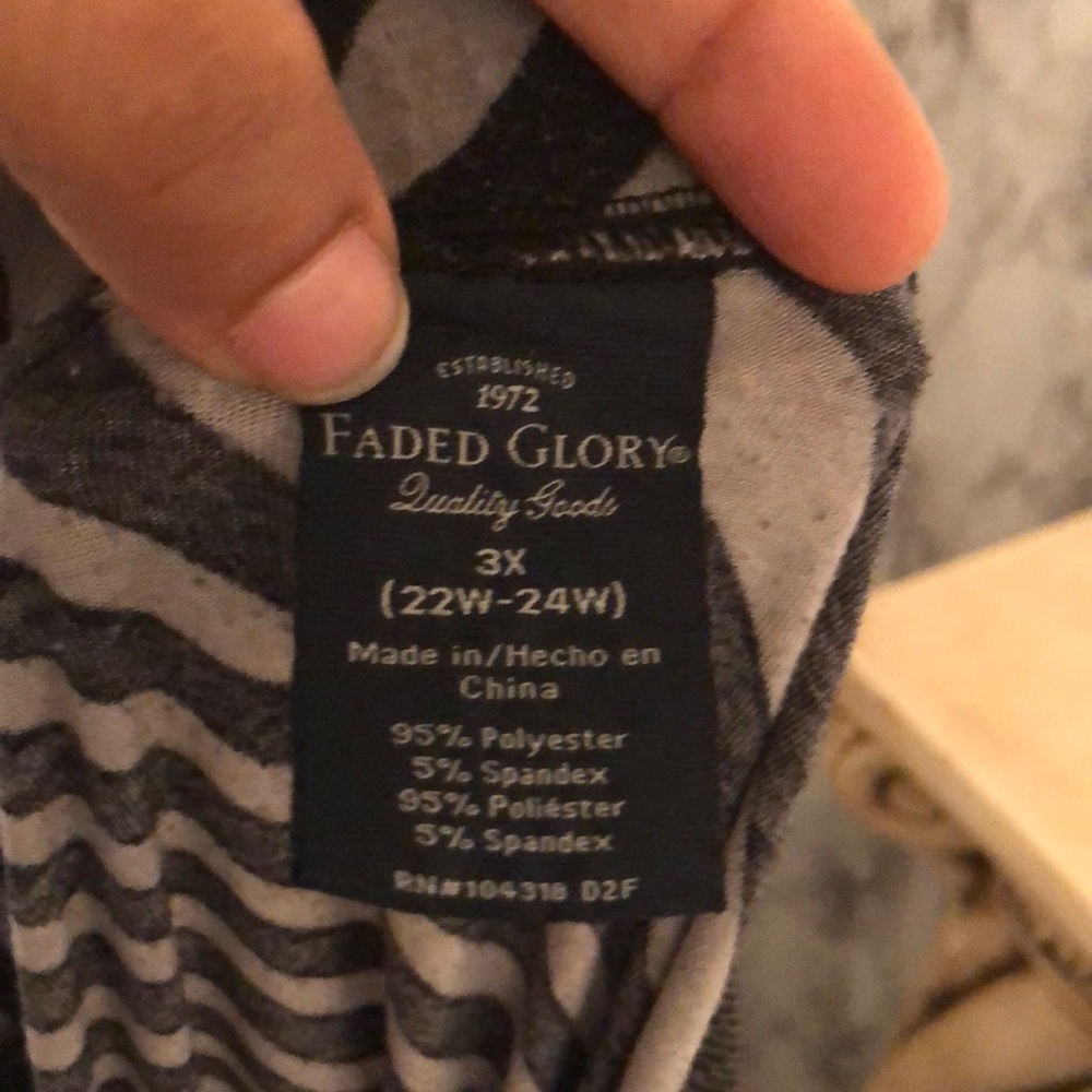 Used Woman’s 3x skirt